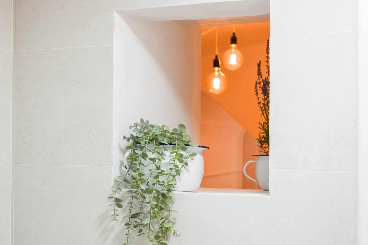 Casa Besalu Estudio En El Centro Del Pueblo Esterno foto
