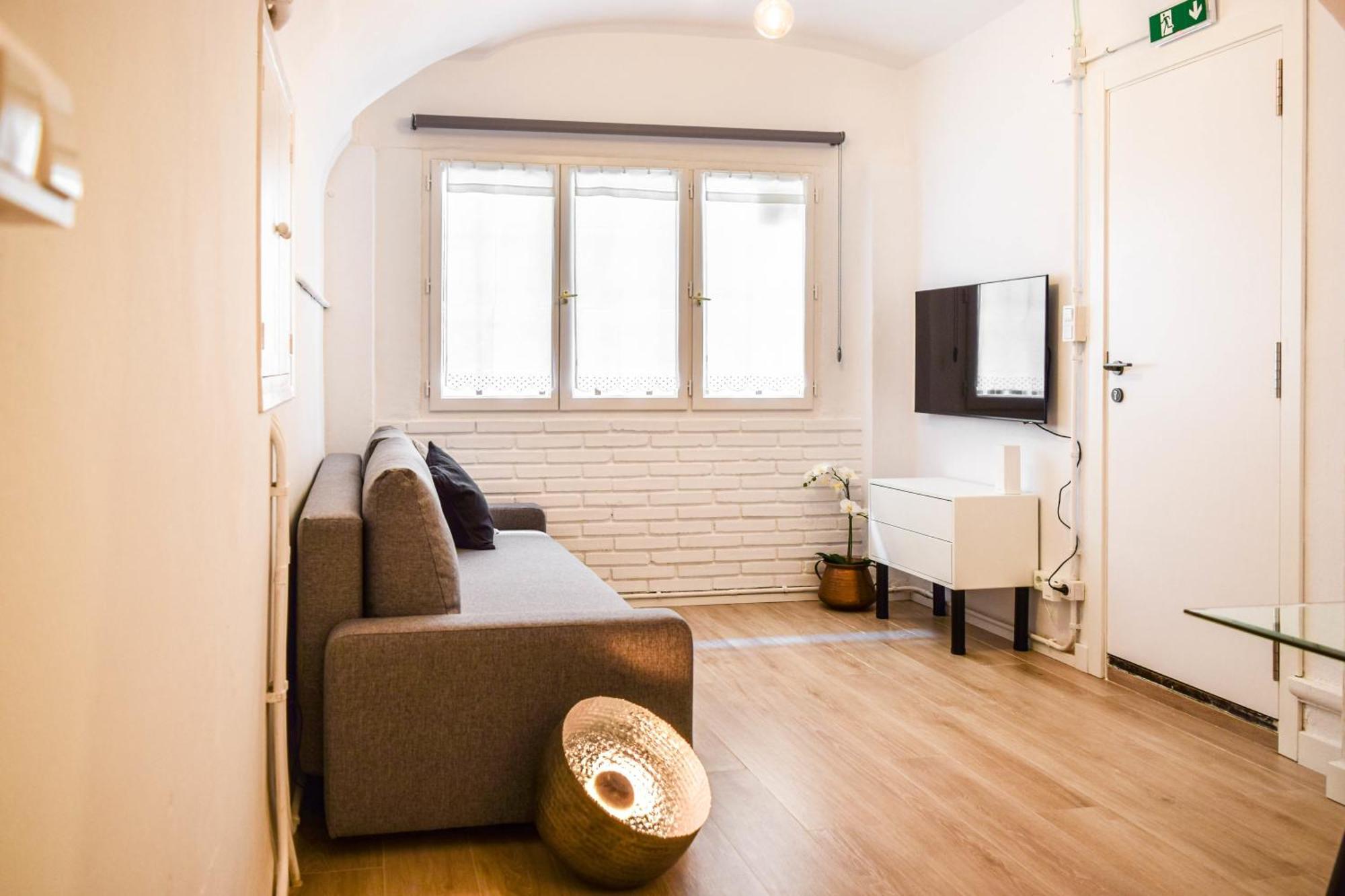 Casa Besalu Estudio En El Centro Del Pueblo Esterno foto